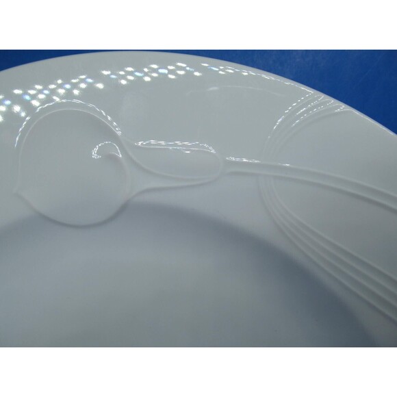 Mikasa Classic Flair 12" White Round Chop Plate Platter Helen Uglow - Picture 3 of 9